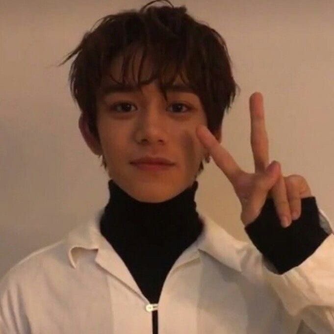 lcsuniverse's tweet photo. baby lucas <3

 #LUCAS #黄旭熙 #루카스 https://t.co/tc3aq2ERJL