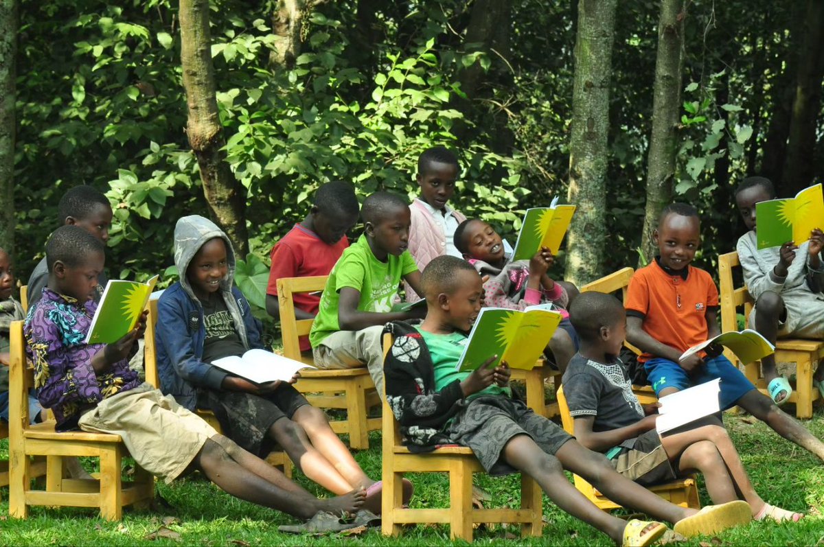 rwandopp's tweet photo. Summer holiday look at RwandOpp Youth Library 📚

It is a great time to chill while sharing school experiences, storytelling, and books reading. https://t.co/xNE5db4erK