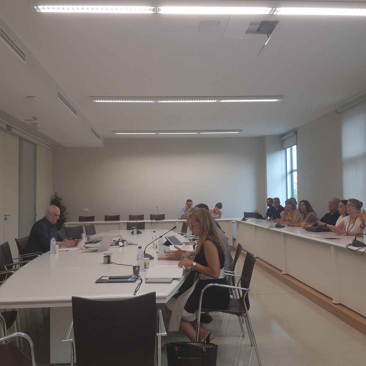 GrupElcis's tweet photo. Ahir vam tenir la gran satisfacció que el company Vicent Garcia Martínez del grup Elcis, va defensar la seu tesi doctoral.

Enhorabona Vicent per la qualificació i la feina ben feta!

@josepballesterr @AspirinaWoolf @RRosaweb @oltramiquel @rodrigofran9 @JoseVicenteSL @DomiFajkis https://t.co/JKbQTxLWso