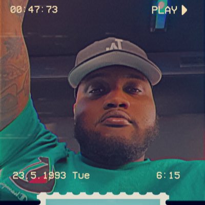 BiGG_IE's tweet photo. #NewProfilePic https://t.co/7Ofj3lYFqf