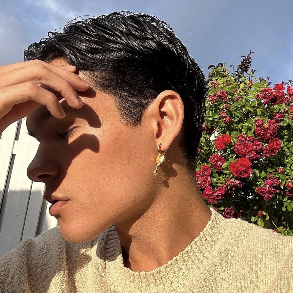 edvindigo's tweet image. sunkissed &amp;lt;3 

#yrtwtselfieday