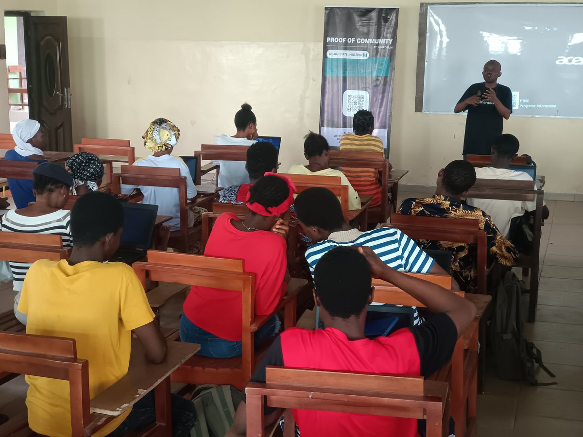 IamWisePrince's tweet photo. Thankful for the success of yet another #ProofOfCommunity event here in Abeokuta ๐ณ๐ฌ
We were able to discuss the Blockchain, Layer 1, EVM and all things @shardeum!
#LetsbuildWeb3 #Shardeum #Web3 https://t.co/6DQ1JWFRXH