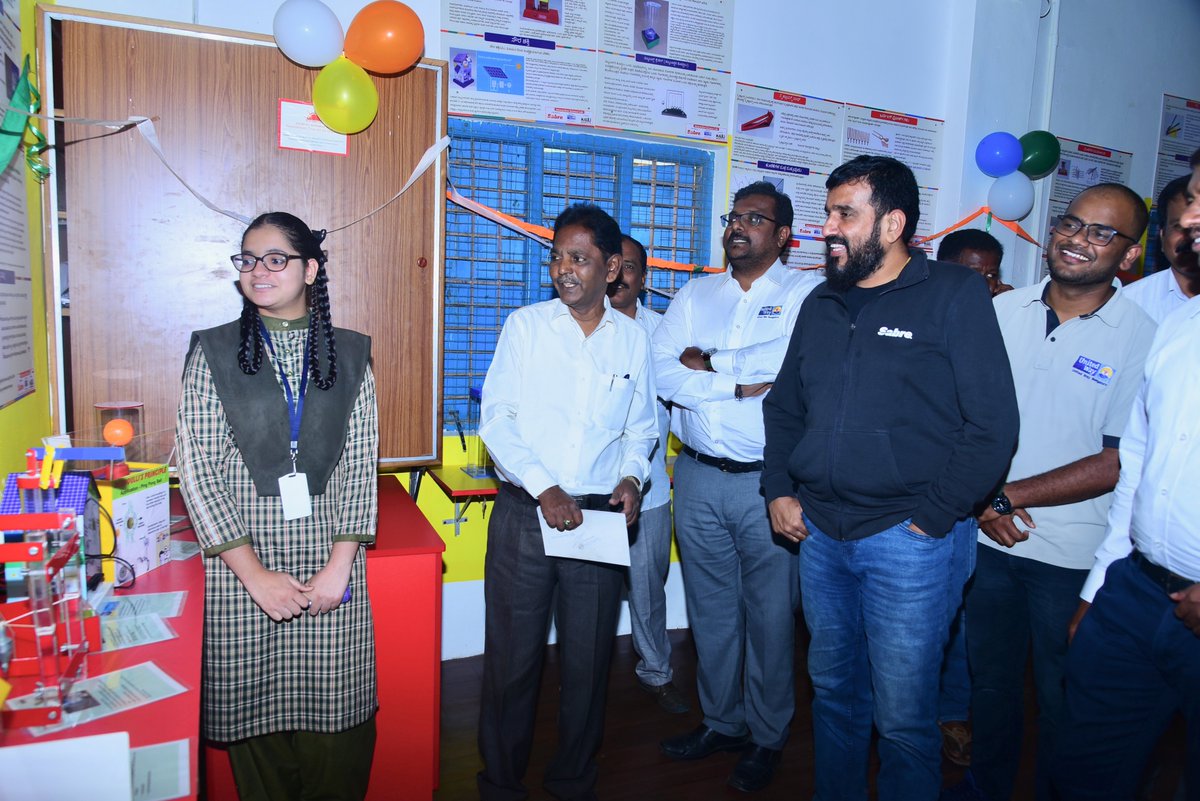 Sabre_India's tweet image. Sabre has partnered with @uwbe to establish #STEMlabs in 6 schools, situated in rural areas of Karnataka, which will benefit over 1600 students. Sriram Gopalswamy inaugurated the labs last week interacted with students, listening to their ideas and thoughts. #CSR #STEM #TWMTH