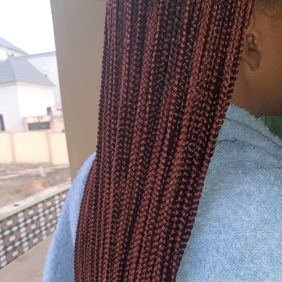 josephsenami's tweet photo. Its a new month❤
I pray that this month brings you all the joy and peace you really want🥰.
Hair styled by me.💞 https://t.co/0ZouvpoR72
