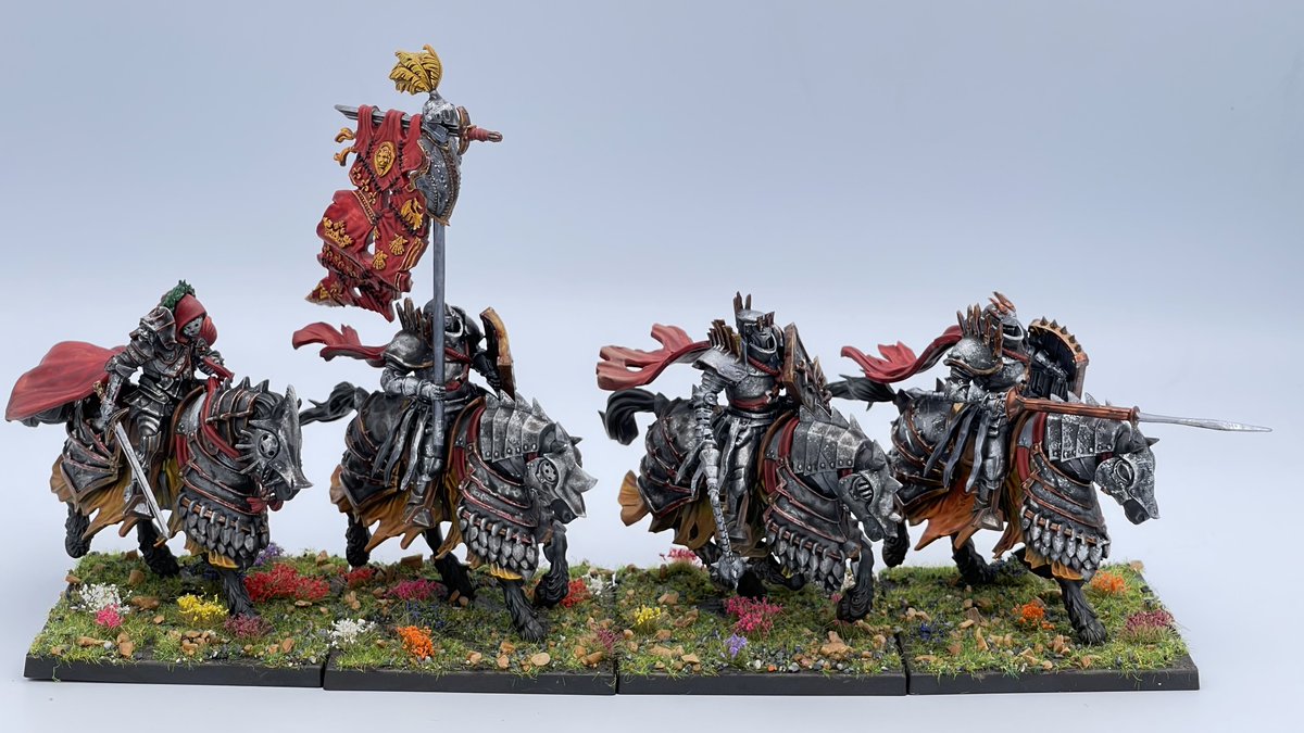 Glema85's tweet photo. Making progress with my 100Kingdoms army for #Conquest not as fast as I would like, but slowley getting more and more painted  units on the table feels good #miniaturepainting #paintingminiatures https://t.co/AY6zERKELR
