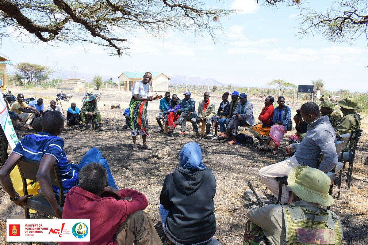 Isiolo_CEED's tweet photo. We convened peace and development dialogue for different communities prone to recurrent conflicts in Mulango belt of Burat ward to devise collective strategies for peaceful coexistence, supported by @denmarkinkenya &amp; @tendasasa https://t.co/jhtekAC4AD