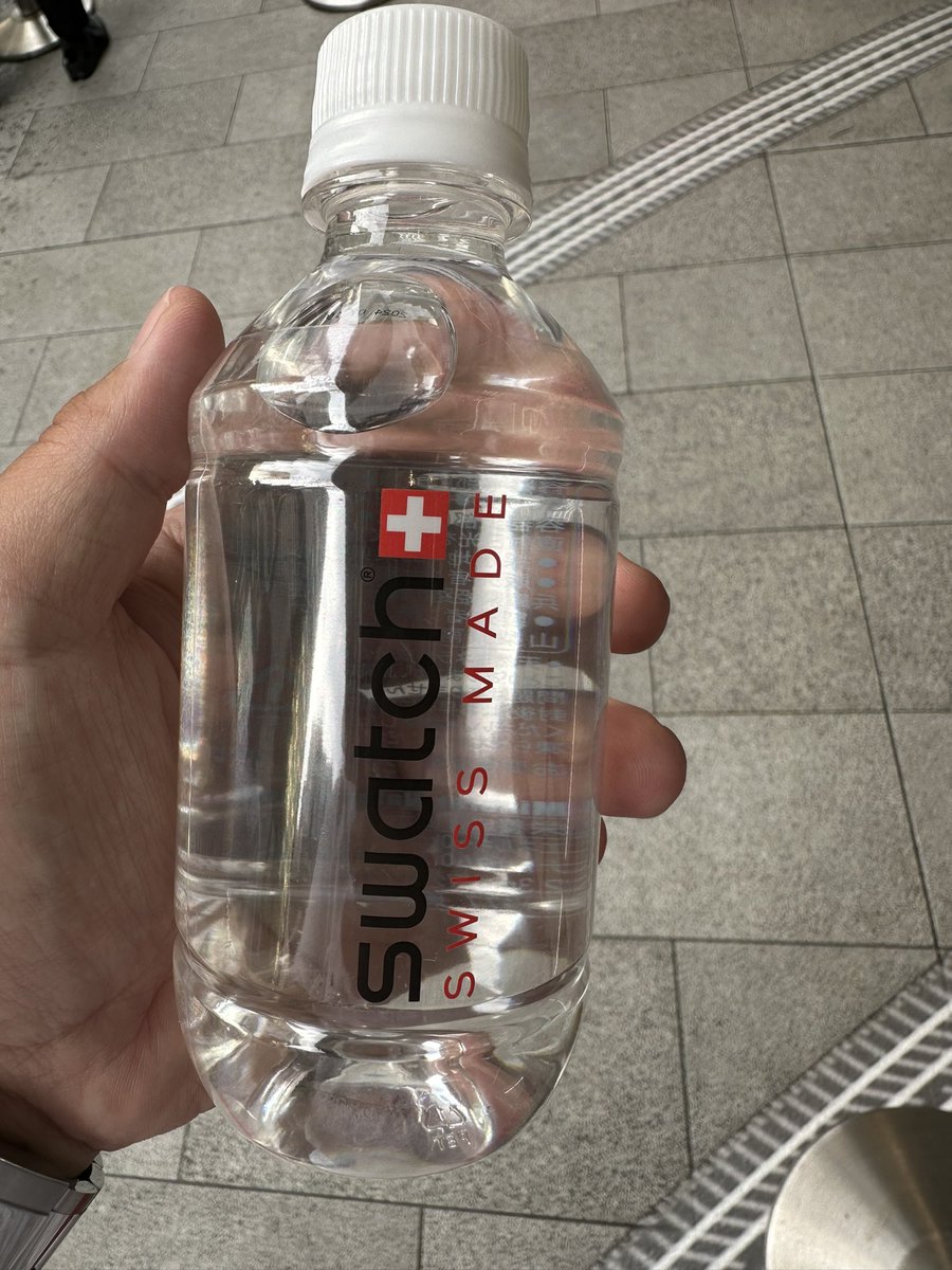 daytonametal's tweet photo. スタッフさんからの差し入れ‼️
嬉しい☺️
#swatch
#OWEGA https://t.co/NHASybQsNy