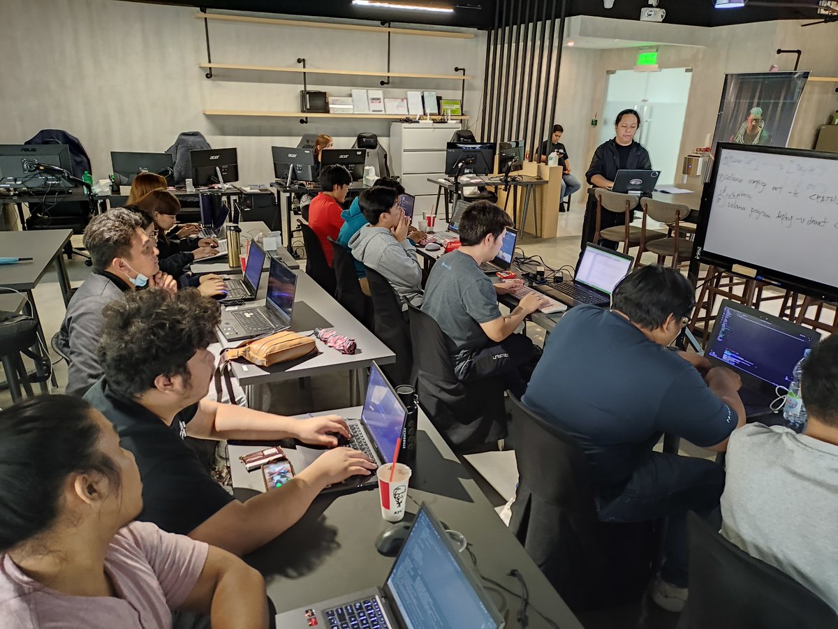theblokcgroup's tweet photo. 🚀 Intense and unstoppable! Day 2 of Batch 2 Solana Developers Bootcamp rocked! Just look at our participants' determination! They're on a mission! 👀 https://t.co/2XIOG7zG7p