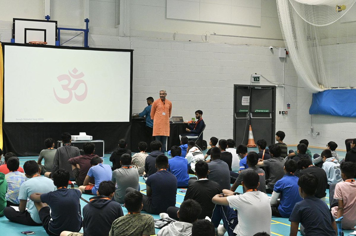 HSS_UK's tweet photo. Embarked on an enlightening journey with our intellectual talks at #SSV23! Volunteers) explored depths of Hindu history, delved into lives of inspirational beings & witnessed incredible impact of #HSSUK work
Day was filled with mind-expanding knowledge & thought provoking debates https://t.co/aTeCkSo2CA