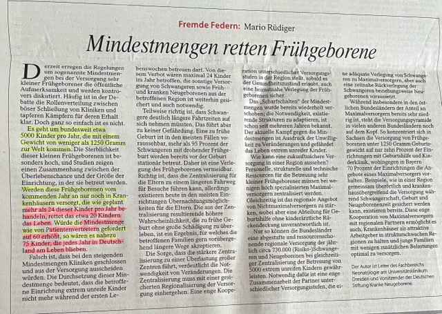 Buerger_Berlin's tweet photo. Es geht um 5.000 #Kinder/Jahr/Gewicht <1250 Gramm: Werden diese #Frühgeborenen in #Krankenhäusern mit #Mindestmenge von 24/Jahr behandelt, dann rettet das etwa 20 Kindern das Leben. Wenn, wie von #Patientenvertretern gefordert Mindestmenge 60, wären es nahezu 75 Kinder…@faznet https://t.co/M5YOx0j6EH
