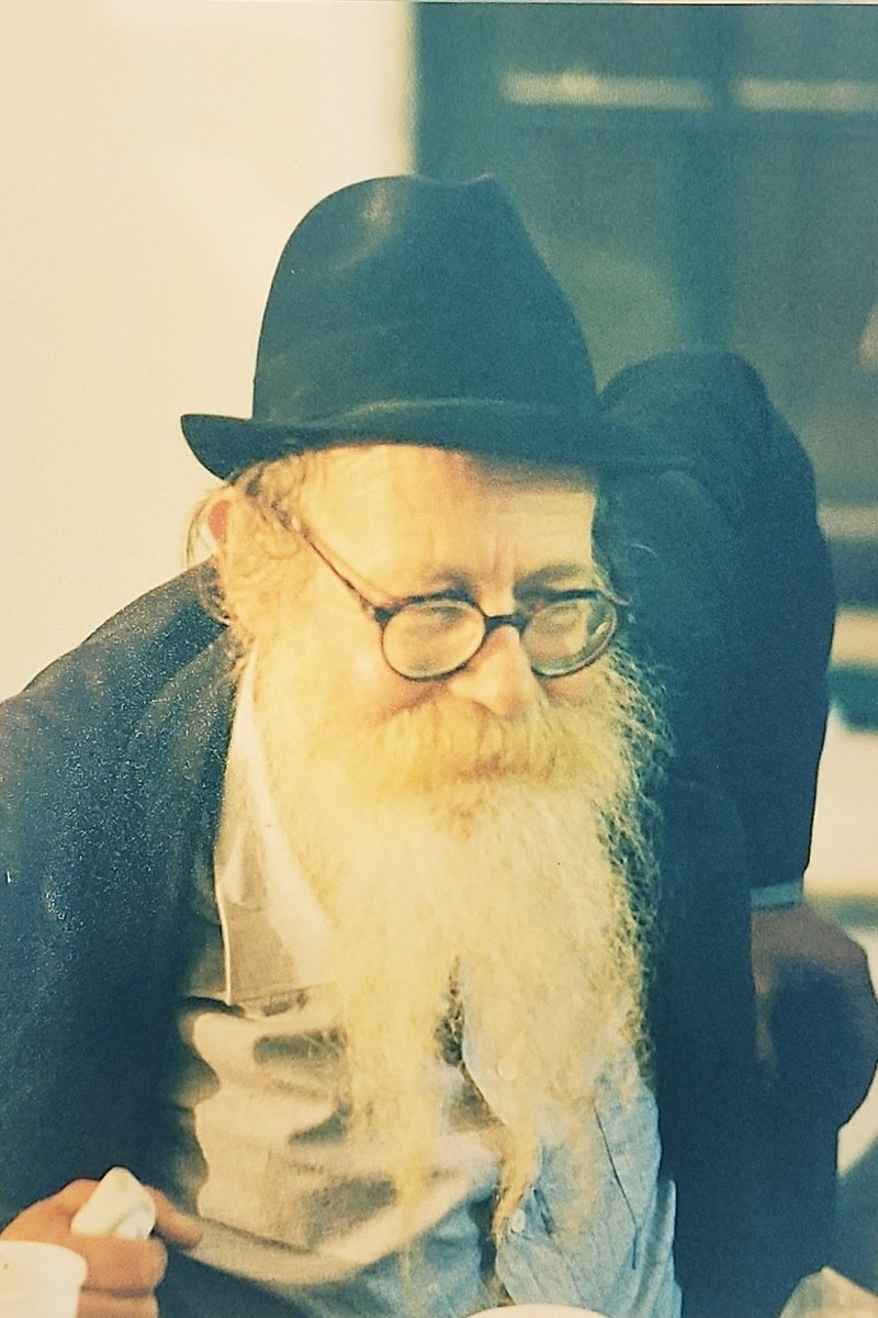 RabbiSteinsaltz's tweet image. 3 more days 
עוד 3 ימים
#3rdyear 🕯🕯🕯