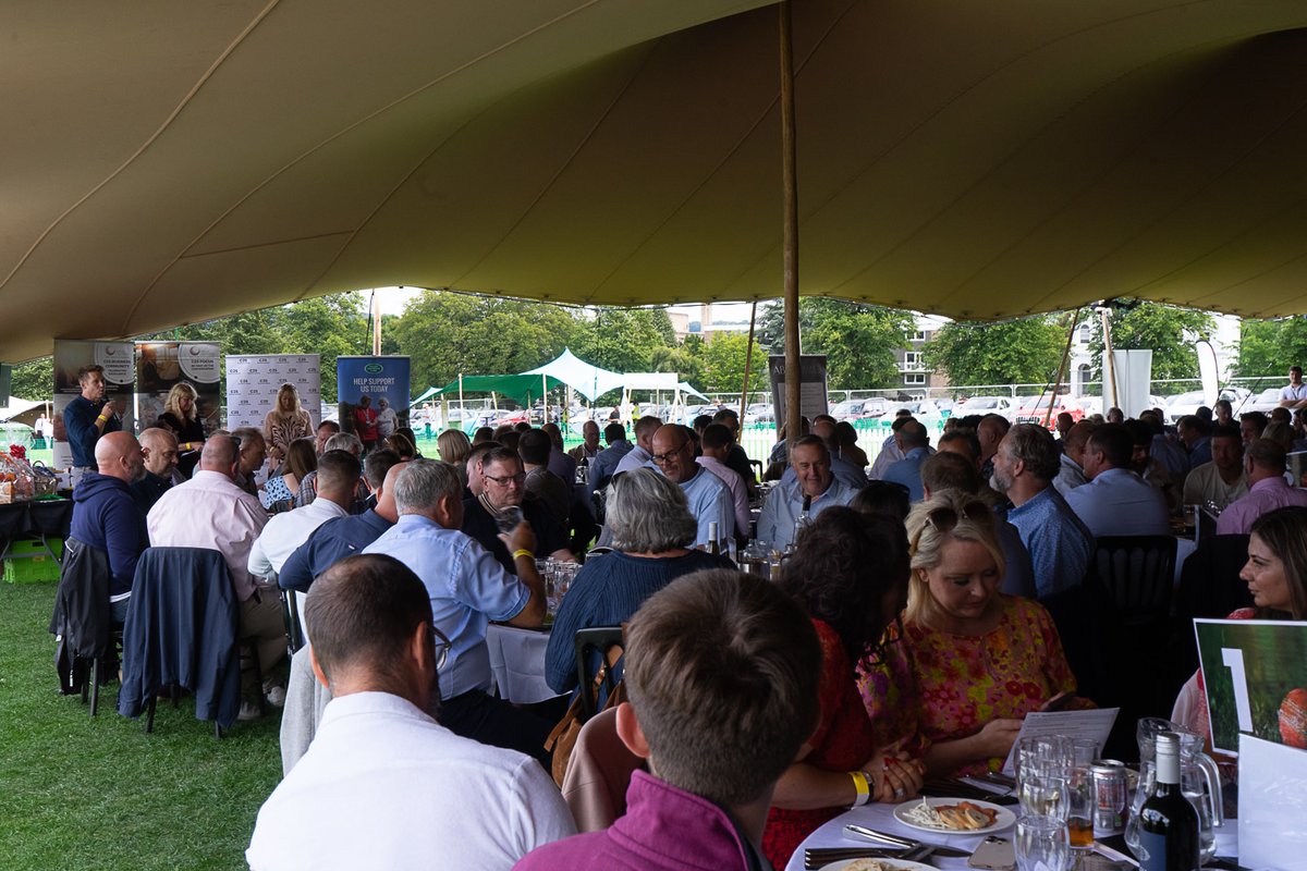 SquareoneN's tweet image. Last week, David Allen, MD, attended the Cheltenham Cricket Festival with @Circle2Success 

Cheltenham Cricket Festival is the longest-running Cricket Festival in the world! 

It was an amazing event filled with networking, lunch and, of course, cricket!

#SquareOneNetwork