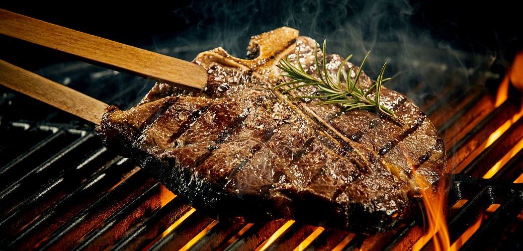 Obwohl es ökologisch gesehen besser wäre, möchte fast niemand auf Fleisch verzichten. Dank eines US-Start-ups muss das bald auch niemand mehr, den sie liefern echtes Fleisch aus dem Labor!👍
geschaeftsideen.de/Fleisch-aus-de…