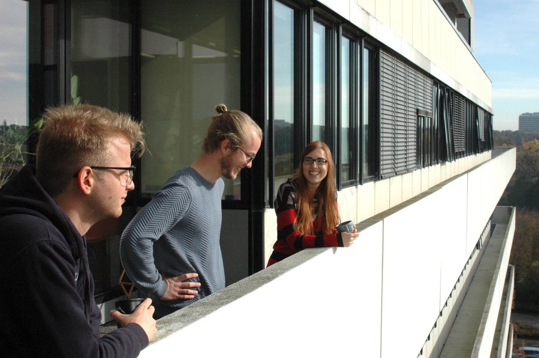 mpifkf's tweet photo. 📢 Job opportunity! 📢 We are looking for a highly motivated PhD student or Postdoc in the field of high-throughput automated syntheses of Li/Na sulfide solid electrolytes. https://t.co/NPX5hrpJO9 https://t.co/DaJfTAA7XJ