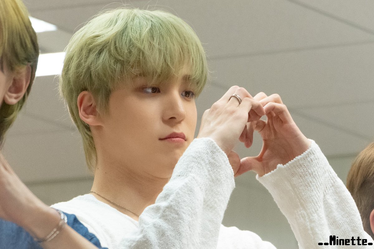__Minette_'s tweet photo. 230731 団サ

ハートゆのさん🫶🏻️💞

#ATEEZ #에이티즈 
#윤호 #ユノ #YUNHO https://t.co/6aqIZUxzWL