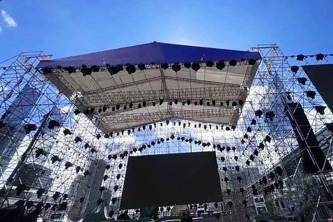 New case 🙌 : outdoor MK series #rentalled P3.91 is presented at 2023 Beer Music Festival,thank for our client Mr,David for choosing our #ledpanel ,Congratulation on the successful conclusion of the Beer Music Festival 
#nowadaled #outdoorledscreen #ledsign #ledscreenrental
