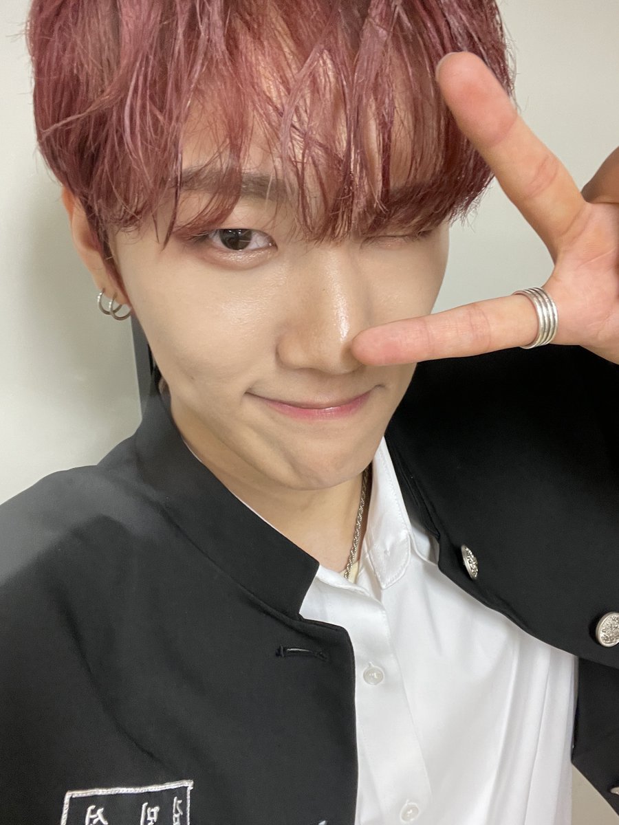 TIOT_NOW's tweet photo. [민성] 
안녕하세요 민성입니다😉
오늘은 저희 티저랑 팀명이 공개된 날인데요
그런 의미에서 사진 몇 장 공유합니다😚

#김민성 #KIMMINSEOUNG
#TIOT #TIOT_PreDebut #백전무패 https://t.co/cecDP0Jqwr