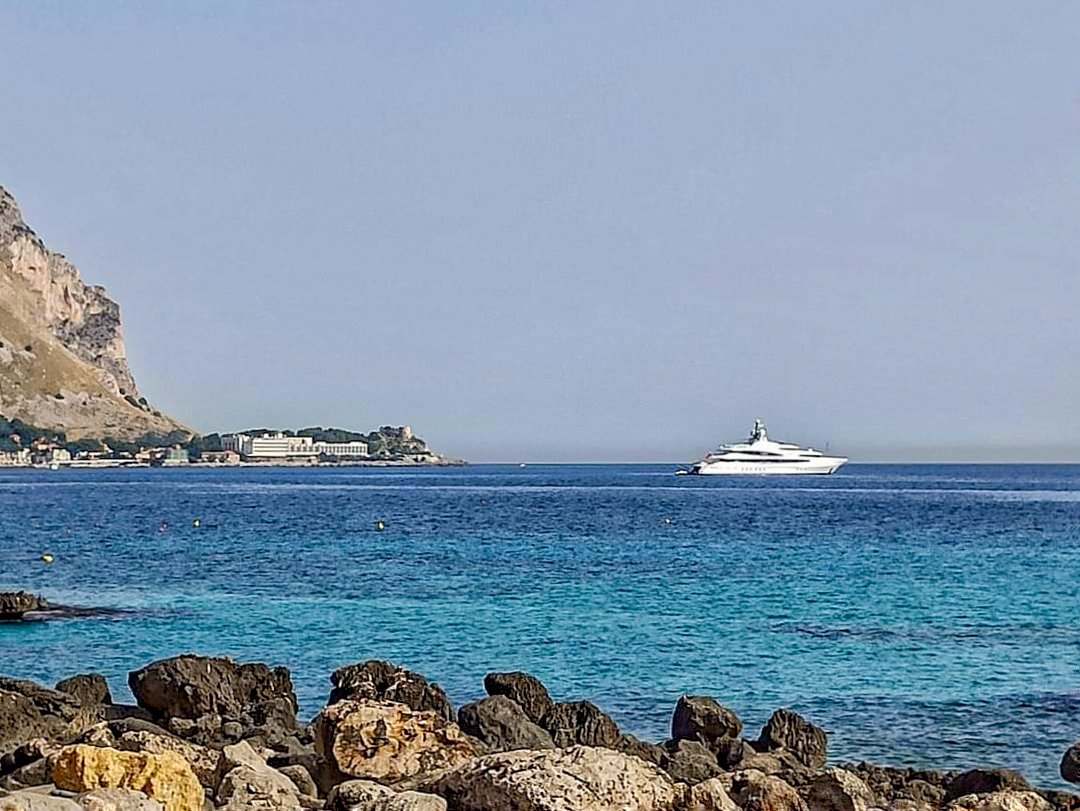 Gianchi60's tweet photo. #Palermo #Photo #Addaura #photooftheday #Sicilia #MySicily #sea https://t.co/hdDcKayK9W