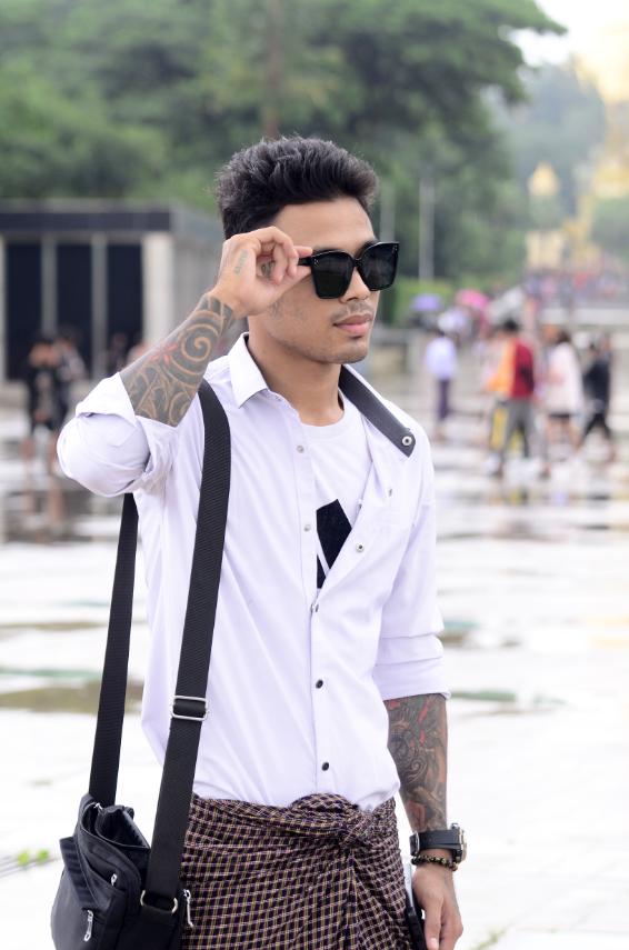 Aung Khant tweet media