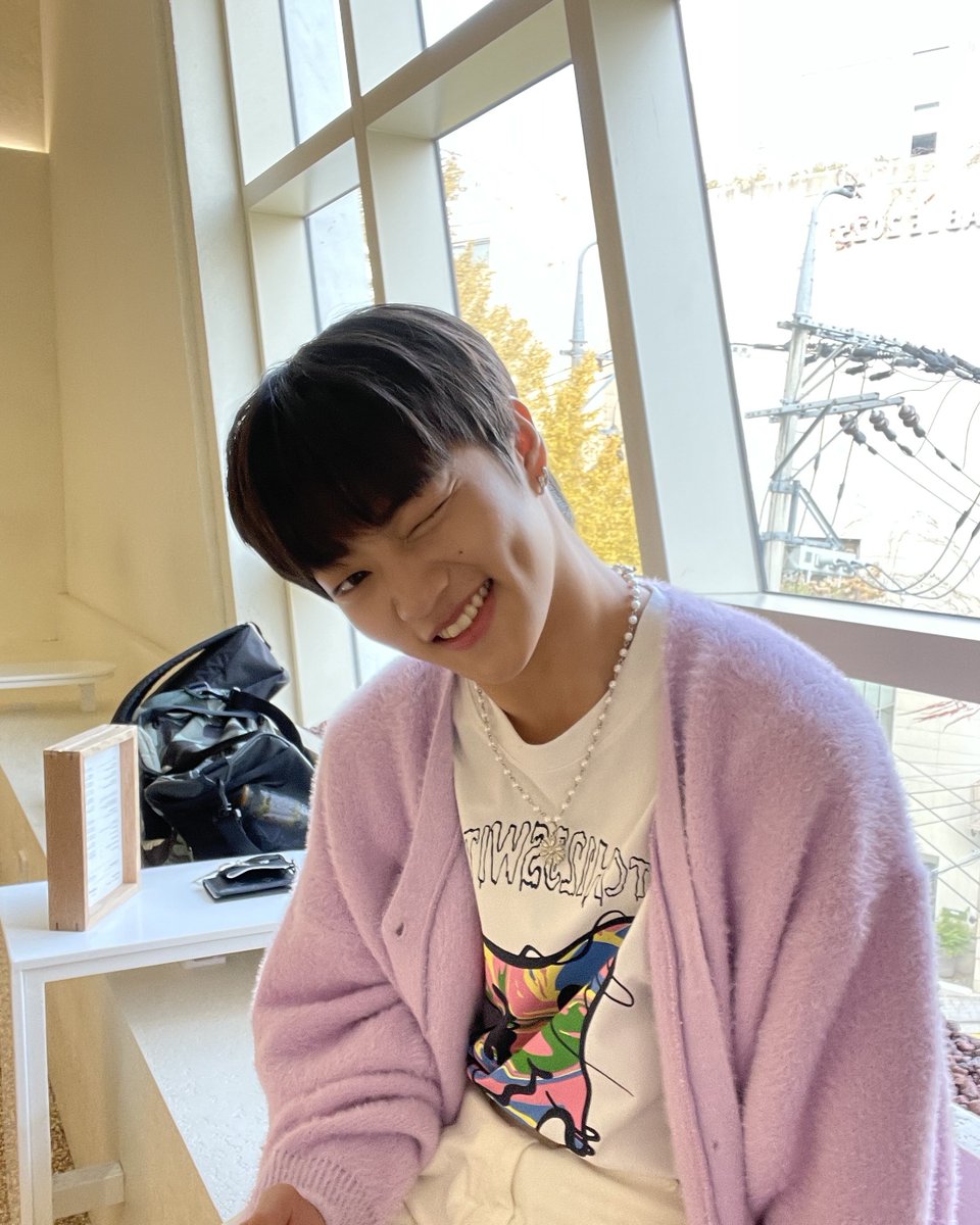 TIOT_NOW's tweet photo. [우진] 
안녕하세요 우진이에요
오늘 올라가는 사진은 여러분들께 
처음 공개됐던 PR 영상 준비할 때 
찍었던 사진인데요 저한테는 
의미가 깊은 거 같아서 가져와 봤어요😋

#최우진 #CHOIWOOJIN
#TIOT #TIOT_PreDebut #백전무패 https://t.co/lmGjmTZVxq