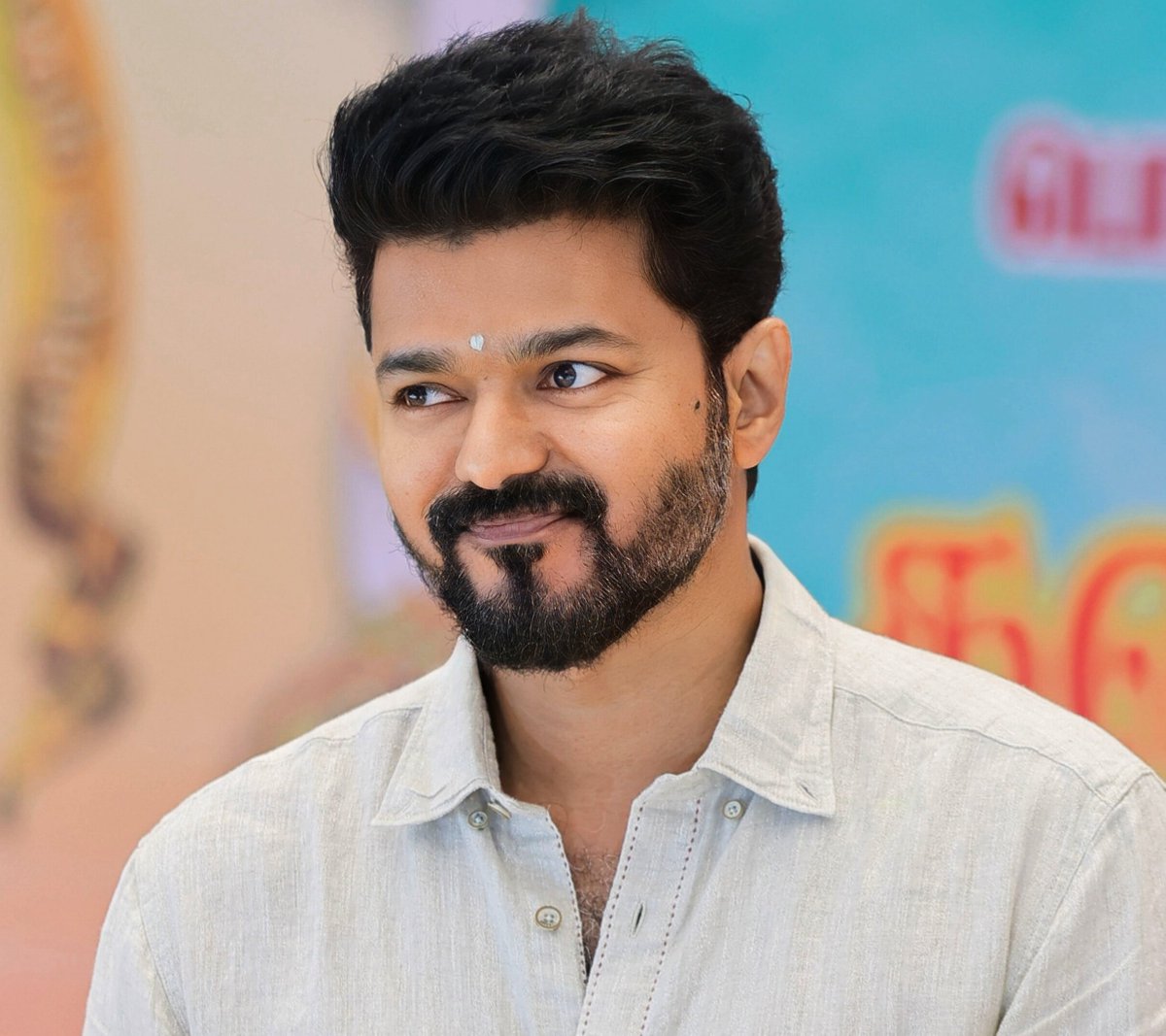 TOlMovies's tweet photo. Who's Superstar In Kollywood ?

           🔁#Vijay                        ❤️#Rajini https://t.co/qPZiEq67p0