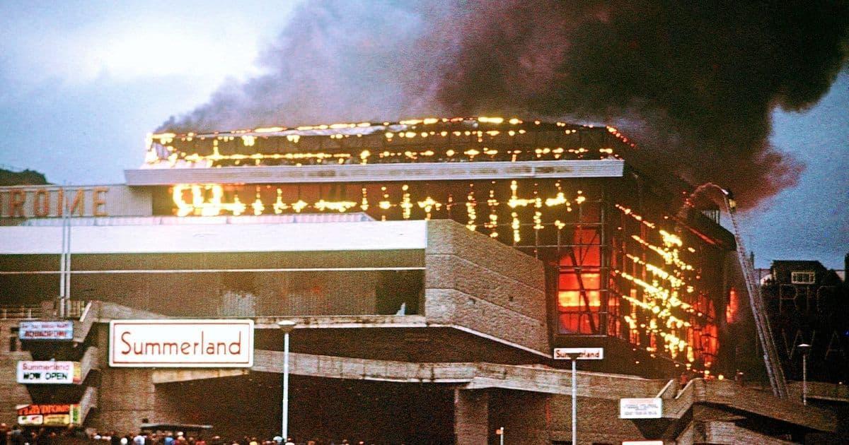 isleofmantoday's tweet photo. Cannan's tribute to emergency services, after Summerland tragedy https://t.co/qUIq7ikeCn https://t.co/3hamdpej6T