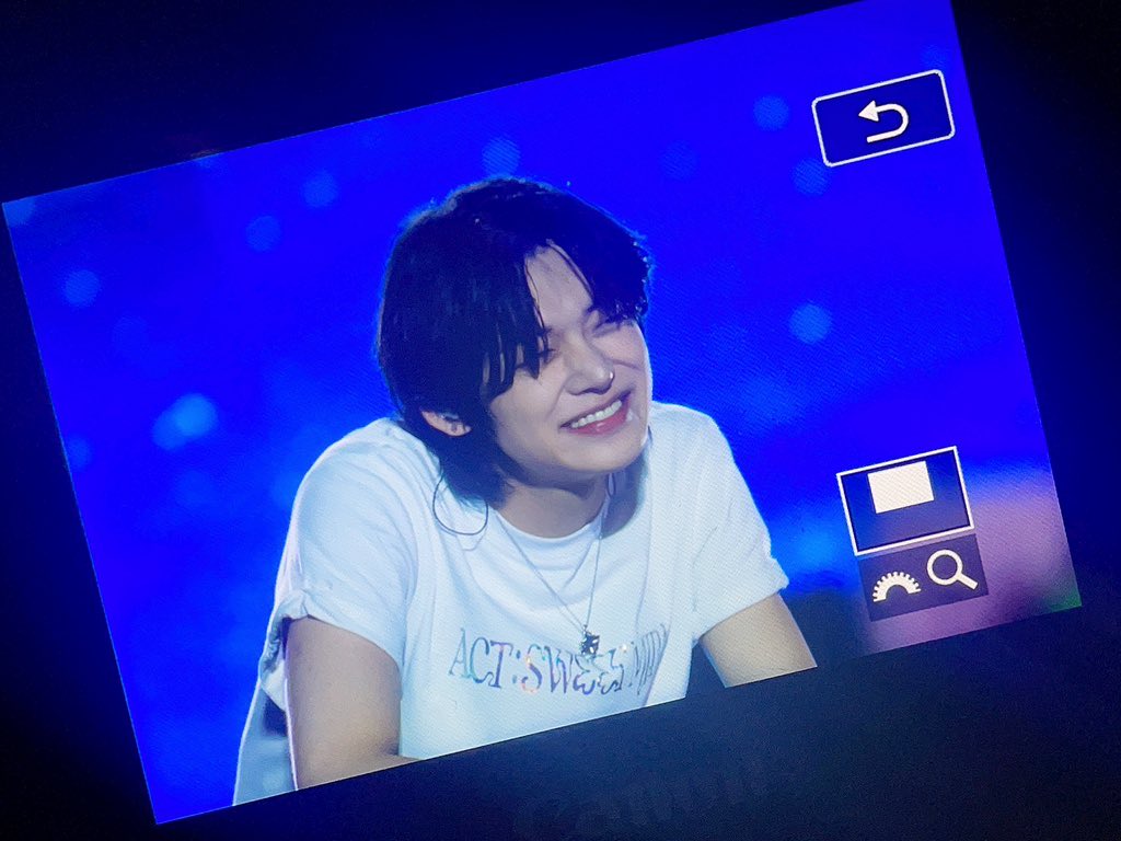 코롱코롱 tweet media