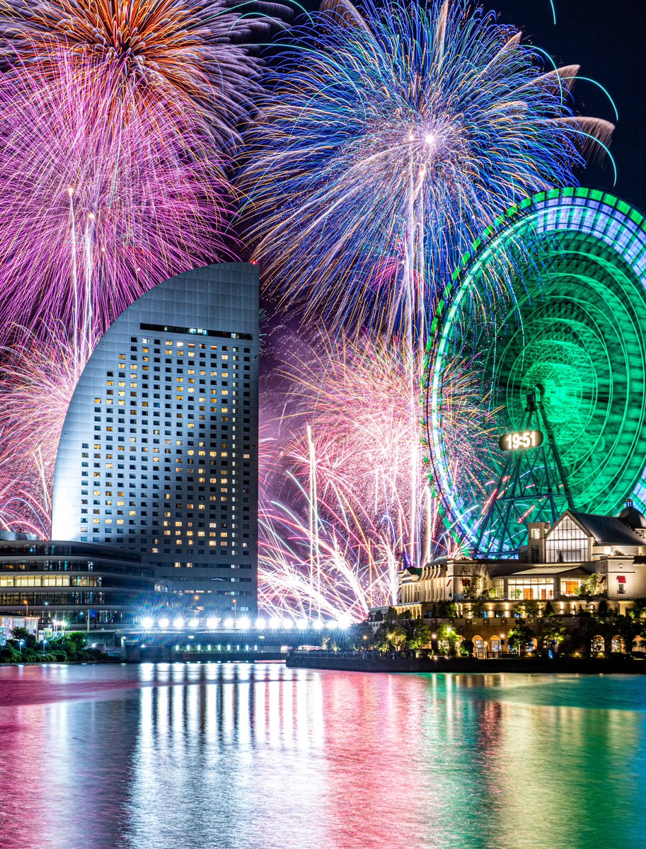 haskap1017's tweet image. ノンストップみなとみらい花火大会がやばかったです