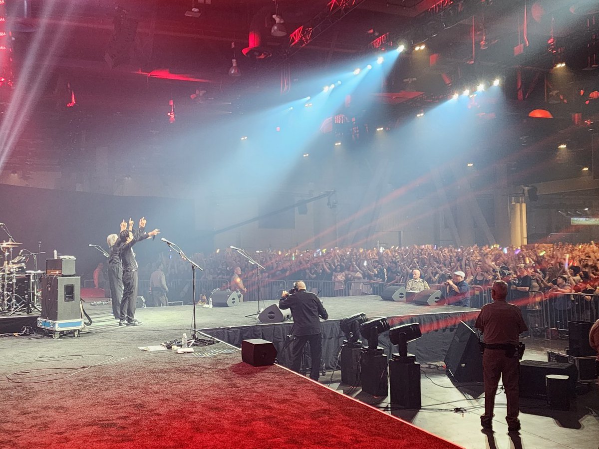 SOKENsquareenix's tweet photo. The American Warriors of Light were full of energy!! 
#FFXIV #FF14 https://t.co/uZ9fMAQyS5