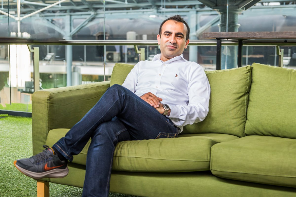 1250's tweet photo. https://t.co/42Q5nzQwYM allows you to build your own on-premise AI-Chatbox. Specifically focused on data-sensitive industries such as finance, insurance, and healthcare. Iman, the CEO & Founder received a PhD in Computer Science from @ucddublin. https://t.co/JuOVaXsZ9l