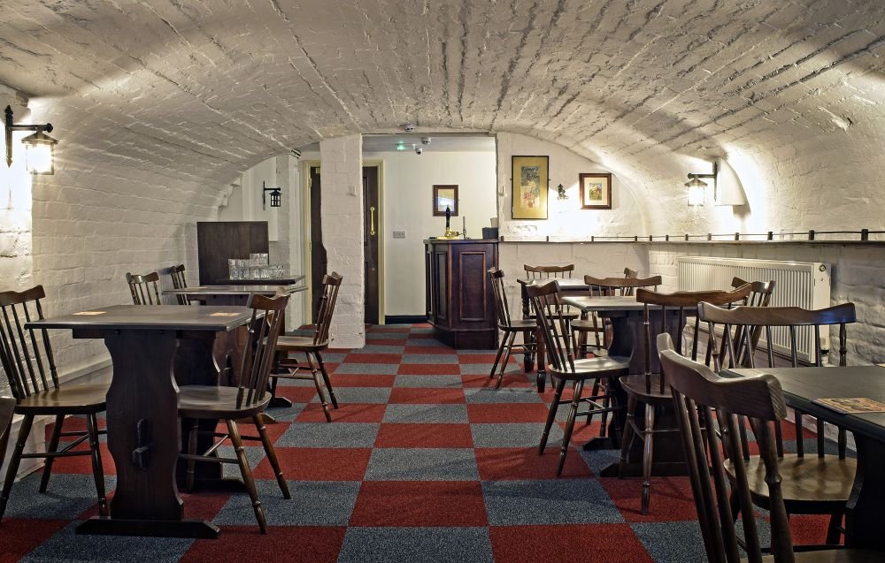 WollastonVFC's tweet photo. Huge thanks to Ryan and everyone at the @StarvingRascal for there kind offer of hospitality for the 2023/2024 season in association with @BCA_RealAle 
It's very much appreciated, THANK YOU!!! 🥰  

https://t.co/OdGm4hiJAA

#UpTheVillage https://t.co/QQ3aTcxkjq