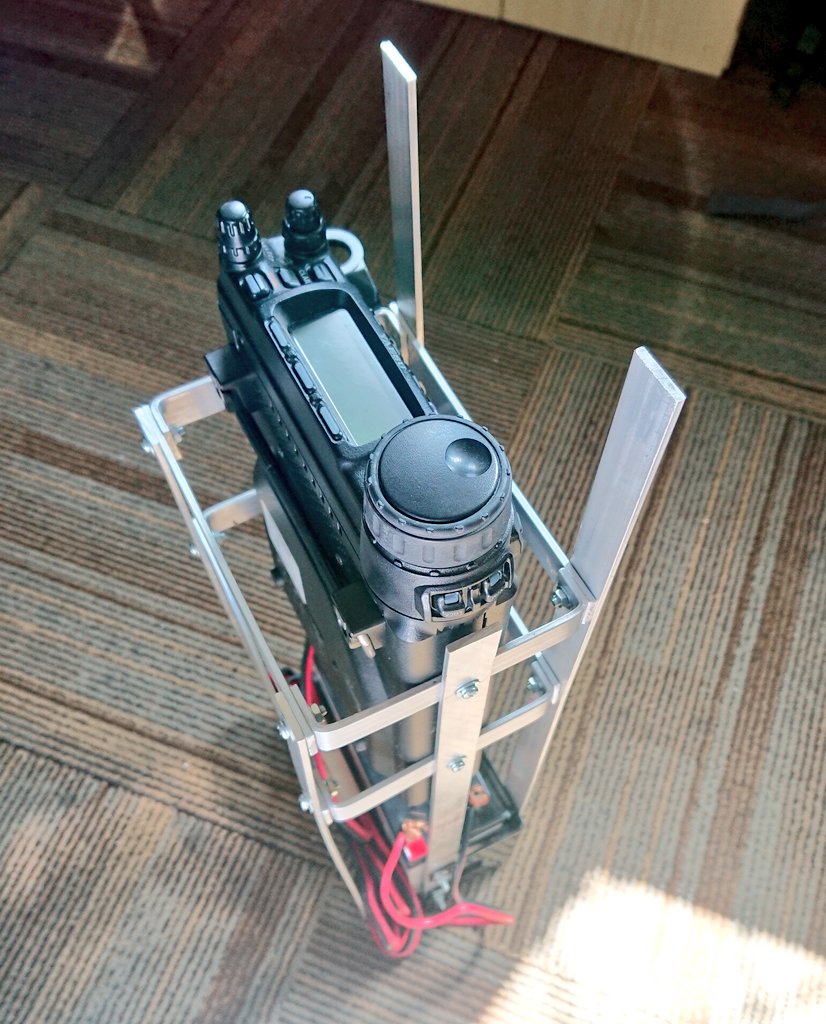 octacons's tweet photo. Sweet 😀.. Still on progress, #yaesu FT-857D manpack.

#hamradio #AmateurRadio #ssb #vhf #radio #manpack #portable #QRP https://t.co/jBAzjRlqAv