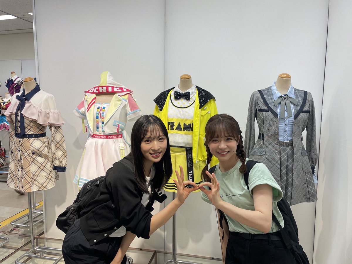 片山陽加 | ✿ 8月8日まで大丸東京店にて開催中の AKB大衣装展へ