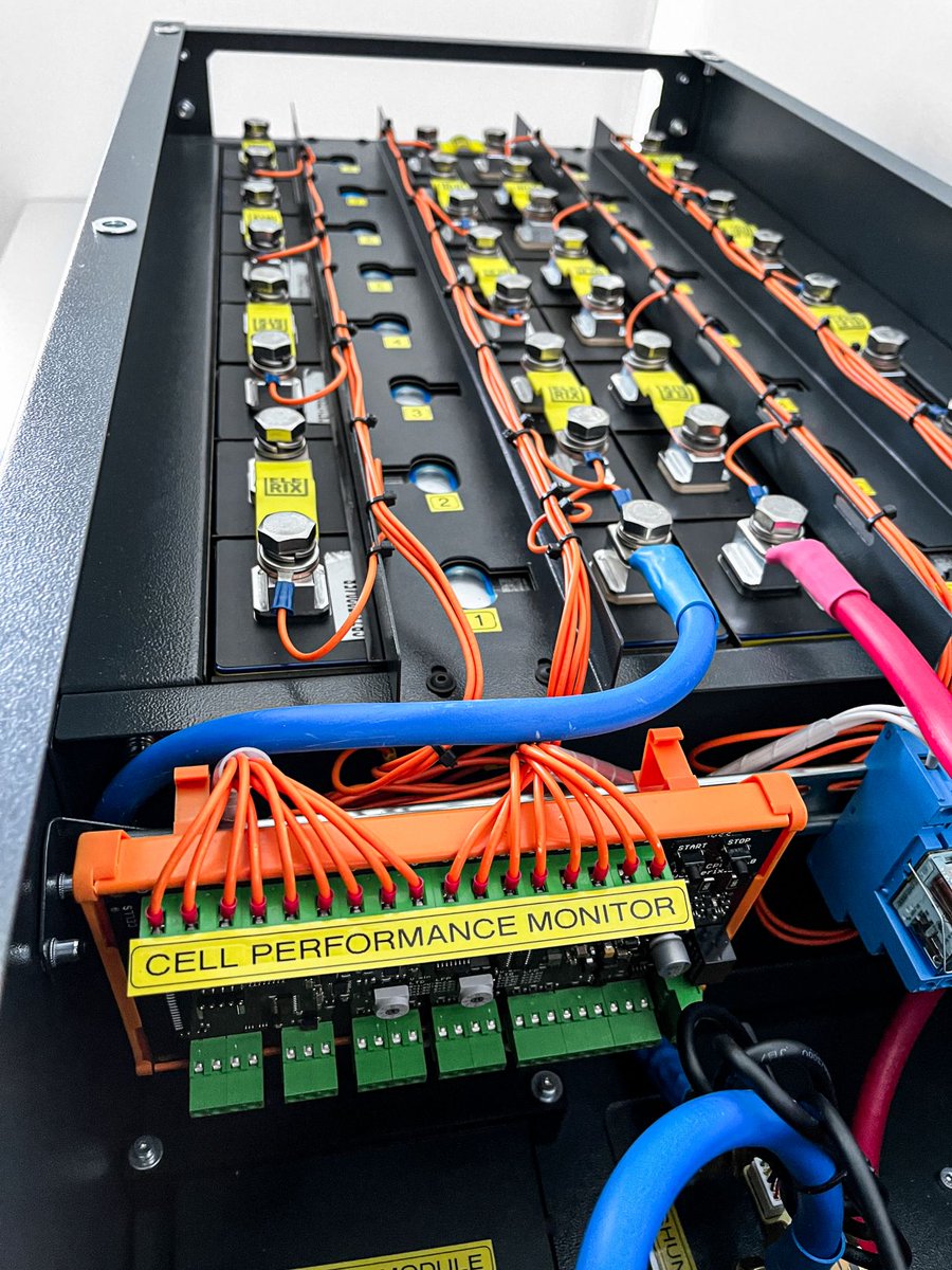 GWLPower's tweet photo. Our developers are currently intensively testing the AMVOLT LV Energy Box in its 14 kWh / 10 kW variant ⚡️🔋.
We are fine-tuning the last algorithms for full compatibility with @Victron_Energy inverters. And we are gradually preparing everything for the launch of the pre-sale. https://t.co/8ULogJADGV