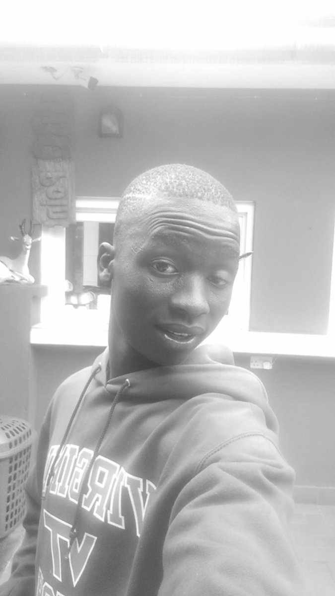 blaskid's tweet photo. To be trusted is the greater compliment than to be loved! https://t.co/w9ppqJhJPk