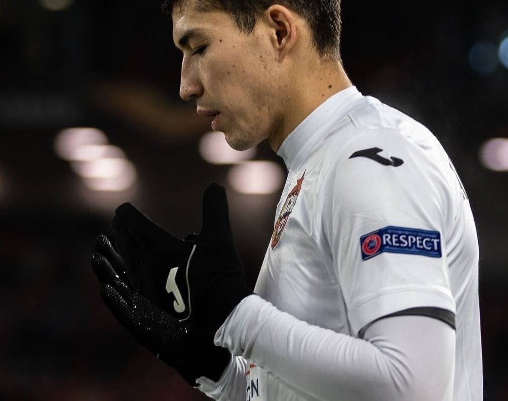 SeleccionK's tweet photo. La temporada pasada, Zainutdinov disputó 27 partidos en el campeonato y la Copa de Rusia, en los que marcó un gol y dio tres asistencias. https://t.co/nXM6Uc4UjQ