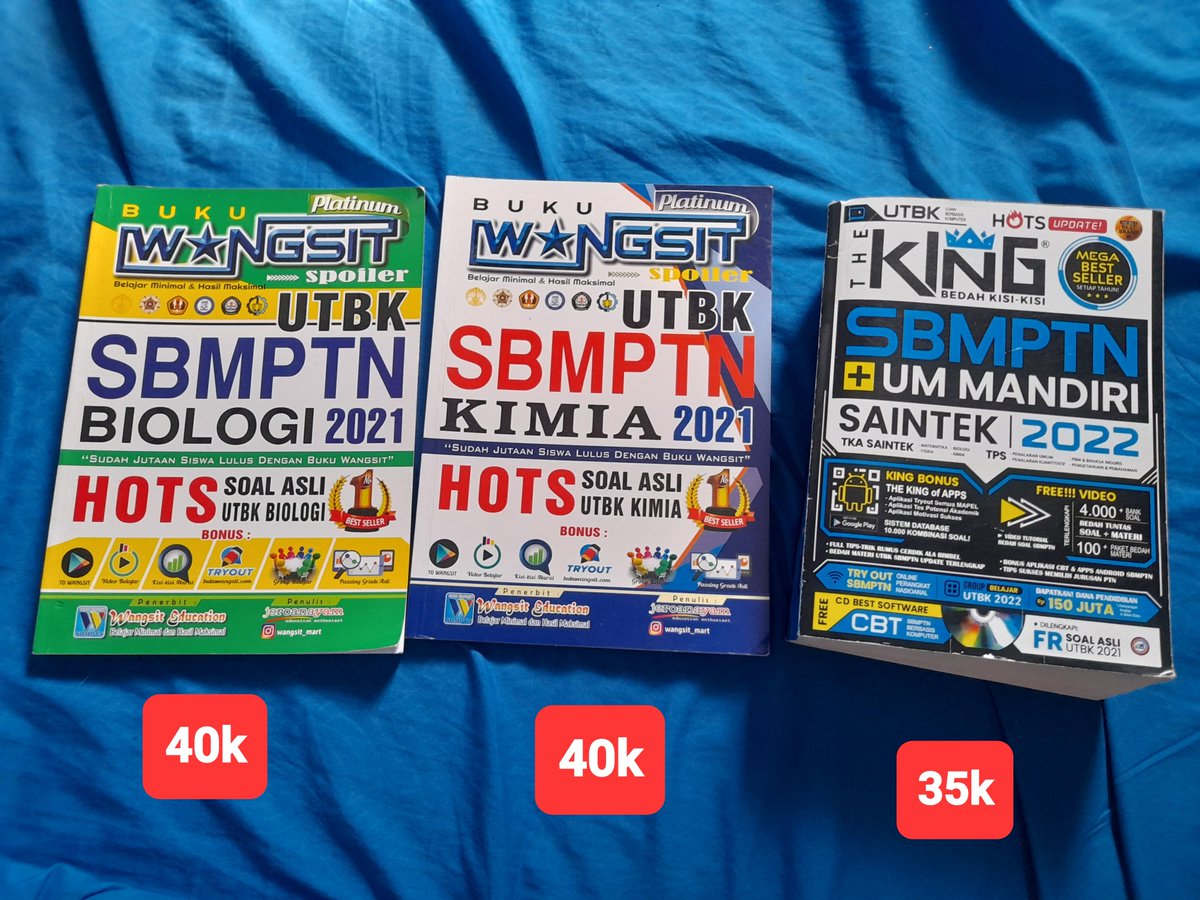 vanillatca's tweet photo. WTS buku preloved snbt, utbk, wangsit, the king semuanya like new ‼️‼️

TAKE ALL ONLY 100K!!! https://t.co/uh1pcqDLKD