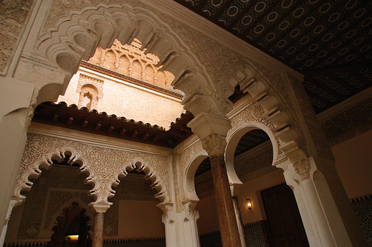 📚El 29 de agosto de 1520, las tropas de Padilla, al frente de las milicias de Toledo, Madrid y Segovia, entraron triunfantes en Tordesillas, convertida en capital circunstancial de la revolución comunera. Su objetivo, obtener el apoyo de la reina Juana, cautiva desde 1509.