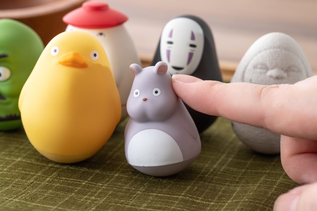 ⭐️新商品⭐️ ソフビ製のぽってりとした「おきあがりこぼし」に千と