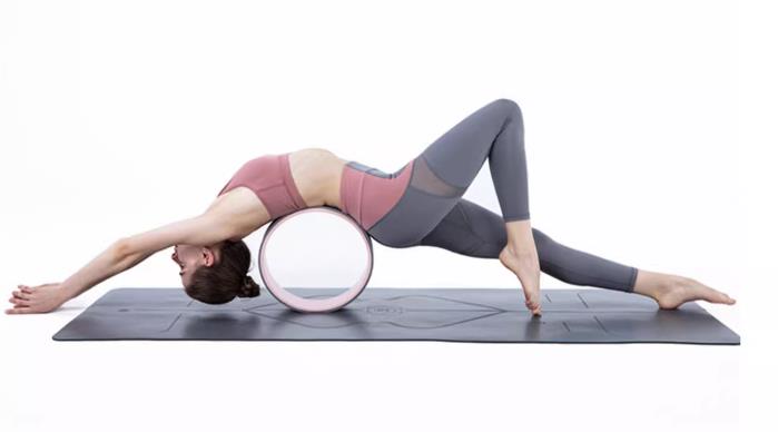 Umicca_co's tweet photo. Elevate your yoga rituals with bespoke accessories tailored just for you. Unleash your unique energy! ⚡ #YogaExpressions #PersonalizedPranayama #EmbraceYourFlow https://t.co/dLj7U1BvRo