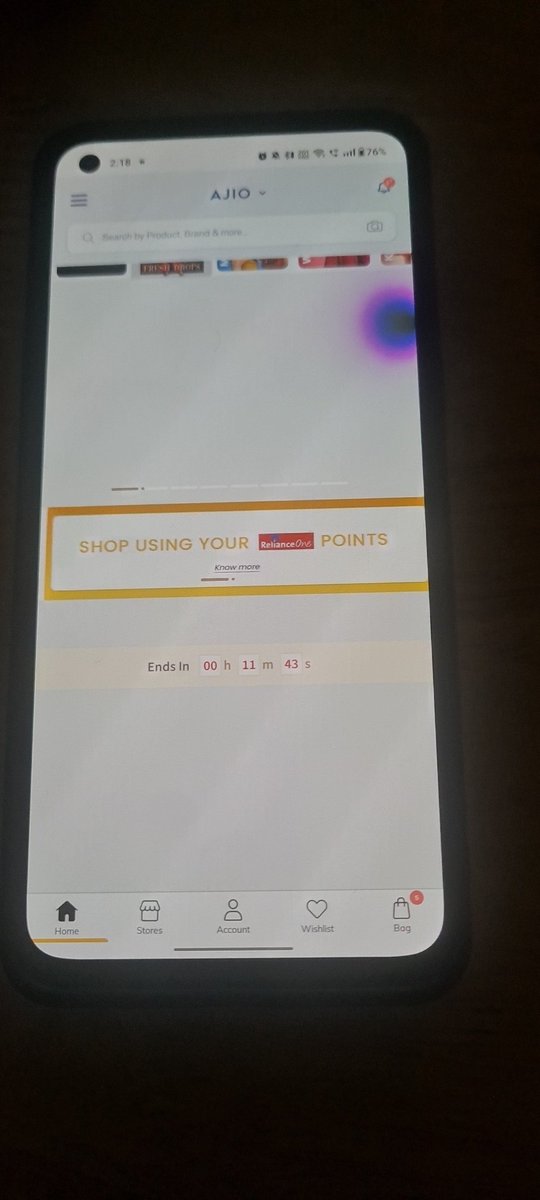 HruthickkalyanJ's tweet photo. Dead pixels on the display after updating the mobile(ONEPLUSNord 2) to oxygenos 13 https://t.co/JwkUb9c0z7