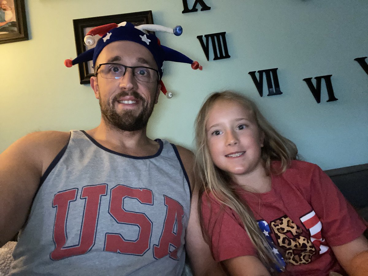 ADebilzan's tweet photo. @OMAStormChasers @USWNT https://t.co/4l51oGGopX