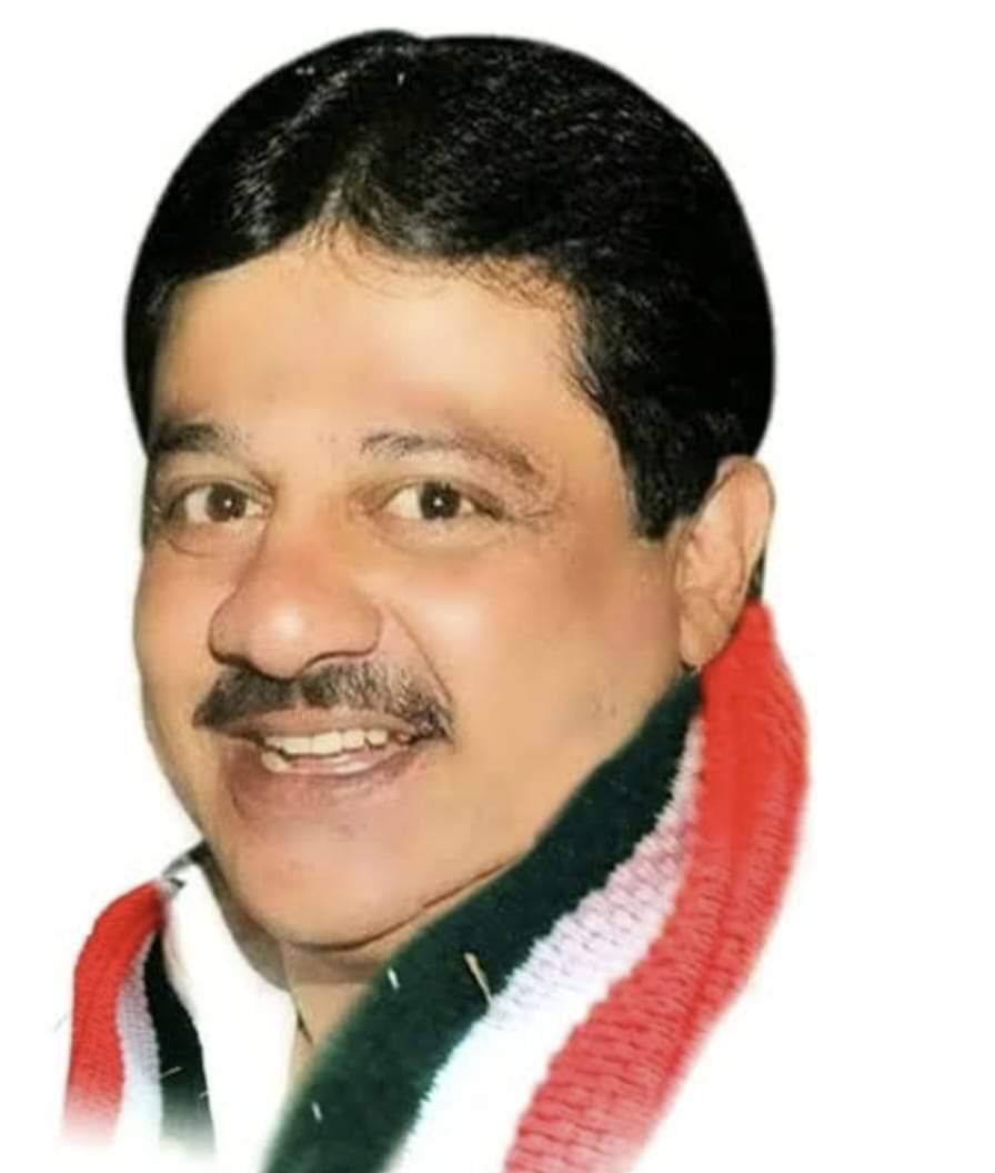 AvinashPoldas's tweet photo. ಮಾನ್ಯ ವಸತಿ, ವಕ್ಫ್ ಮತ್ತು ಅಲ್ಪಸಂಖ್ಯಾತ ಸಚಿವರಾದ ಶ್ರೀಯುತ ಬಿ. ಜೆಡ್. ಜಮೀರ್ ಅಹಮದ್ ಖಾನ್ ಅವರಿಗೆ ಜನ್ಮದಿನದ ಹಾರ್ದಿಕ ಶುಭಾಶಯಗಳು.

ಭಗವಂತನು ನಿಮಗೆ ಉತ್ತಮ ಆರೋಗ್ಯ ಕೊಟ್ಟು ಕಾಪಾಡಲಿ ಹಾಗೂ ಜನಸೇವೆ ಮಾಡುವ ನಿಮ್ಮ ಶಕ್ತಿ ಇನ್ನಷ್ಟು ಹೆಚ್ಚಲಿ ಎಂದು ಮನದುಂಬಿ ಹಾರೈಸುತ್ತೇನೆ. https://t.co/Wv8QiSmKzK