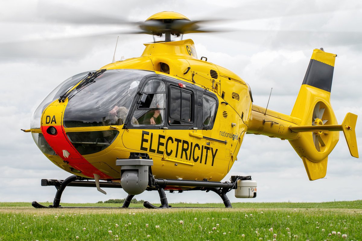 KM_Aviation's tweet photo. A Western Power Distribution EC 135P1 G-WPDA in for fuel at Leicester #Avgeek #Aviation #Photo #Photography #Planespotting #Helicopter #EC135 https://t.co/bi1fRHKZHp