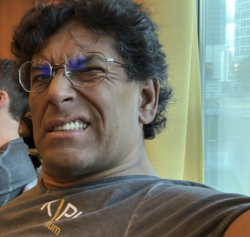 Enrique Solano tweet media
