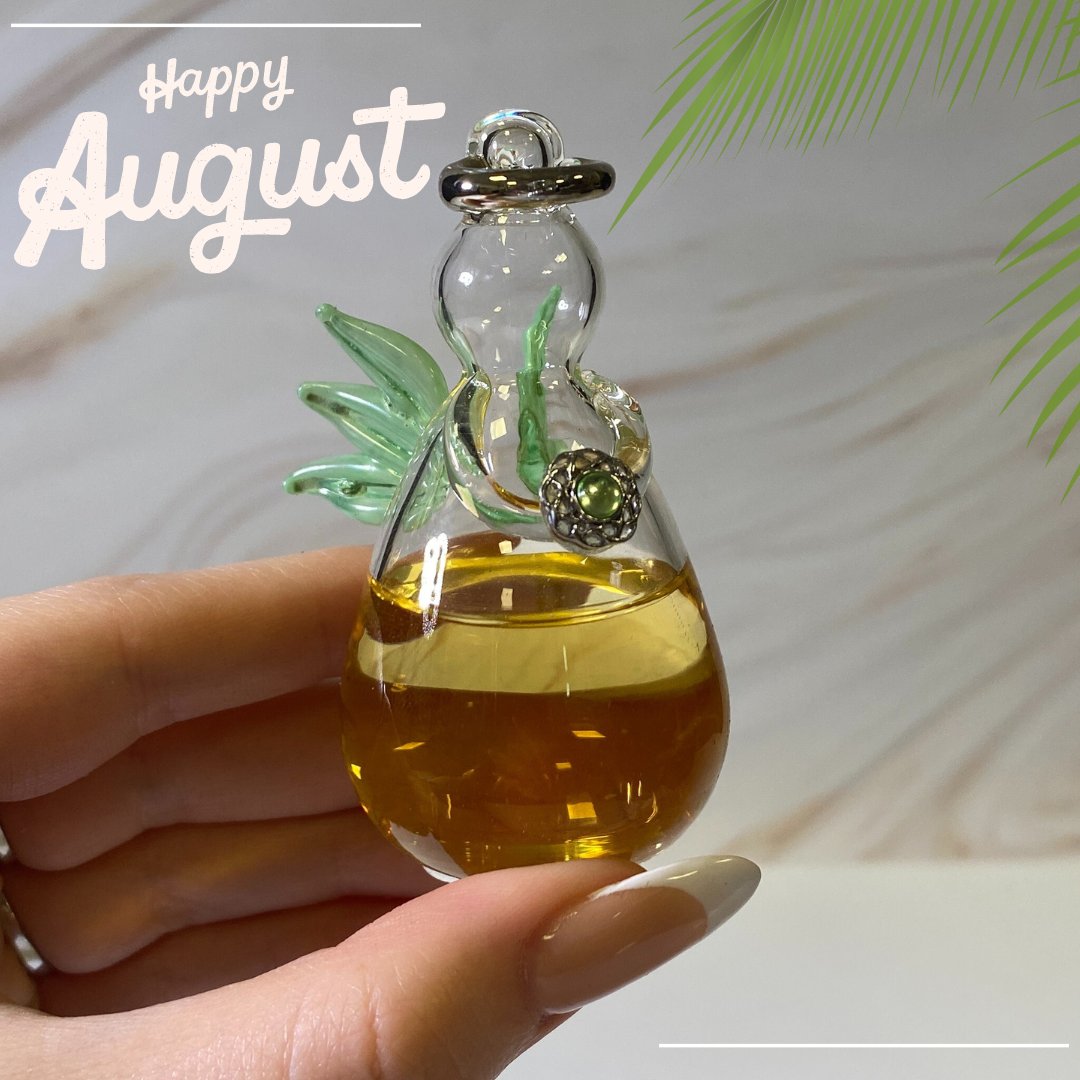 Embrace the August vibes with us!😁🥃  We're celebrating the start of a new month and welcoming brighter days ahead! Come explore our latest items and discover the perfect glassware to make your summer even more memorable!🌷 

#glassblowing #glassware #glass #august #birthstone