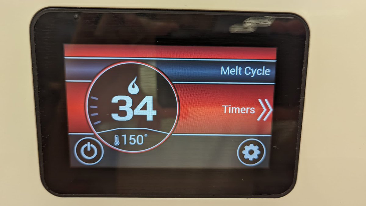KFELtd's tweet photo. Even without looking at your #gasbills, you can tell your #kiremko #fryingrange is #saving you money π·
How? Our Fry controls display a flame symbolπ₯when the gas is working so all the time itβs not showing, you know your pans are holding temperature and working #efficiently https://t.co/grP5KQZtQq