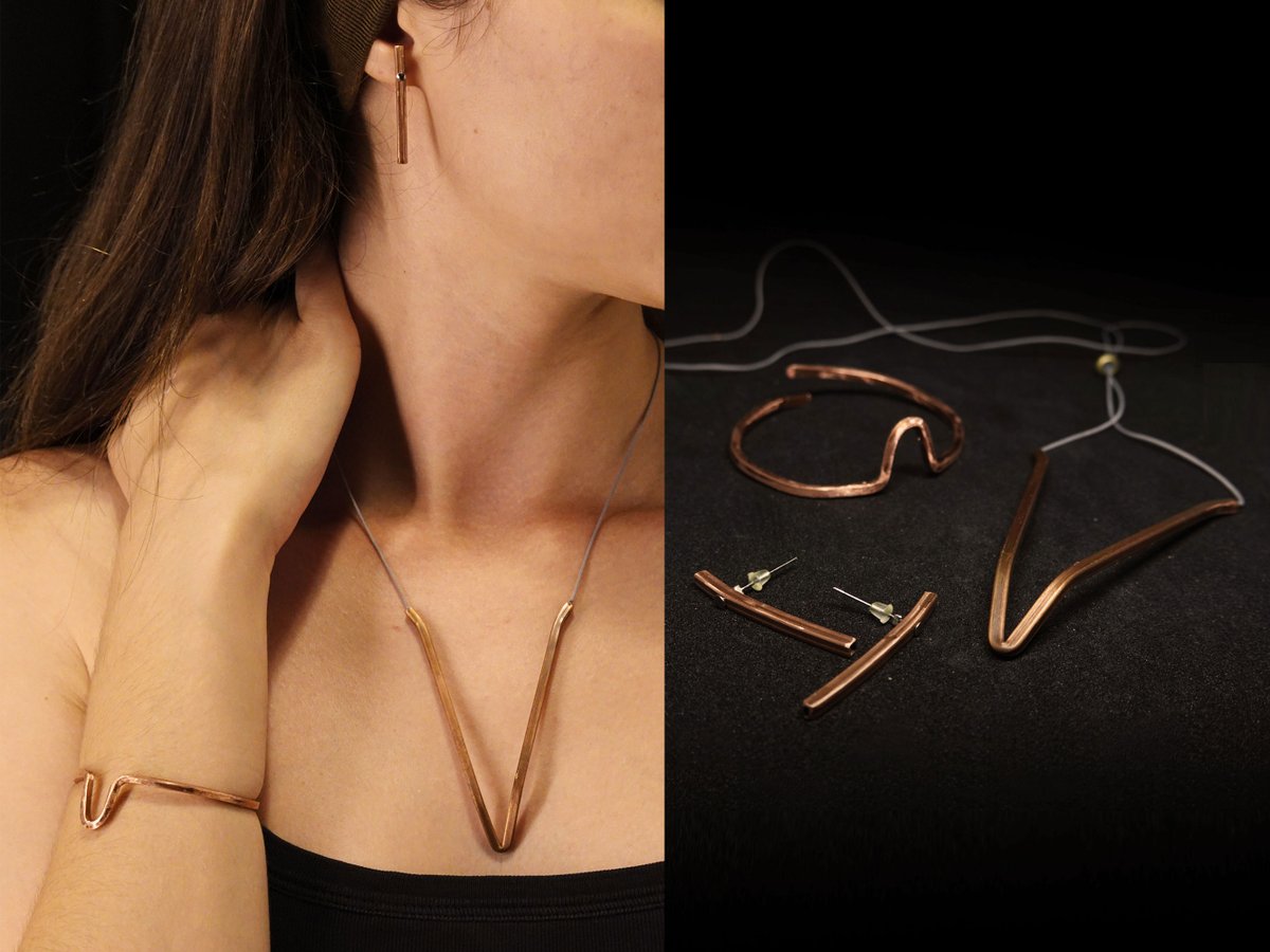 This beautiful handmade copper set features a stunning bracelet, a pair of earrings, and an eye-catching necklace. Check out our #etsy profile #coppernecklace #copperbracelet #copperearrings