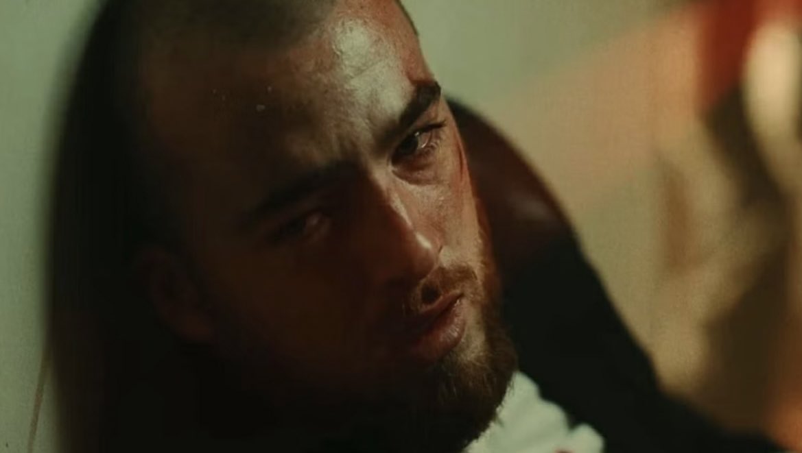 SVespy13's tweet photo. “It was like finding diamonds”
così la casting director di euphoria ha definito la scoperta del talento di angus cloud.
qui per ricordare lo splendido attore che è stato.
presente nelle scene più toccanti,usava gli occhi per dire tutte le parole del mondo❤️‍🩹 https://t.co/vDWFgZSu9D