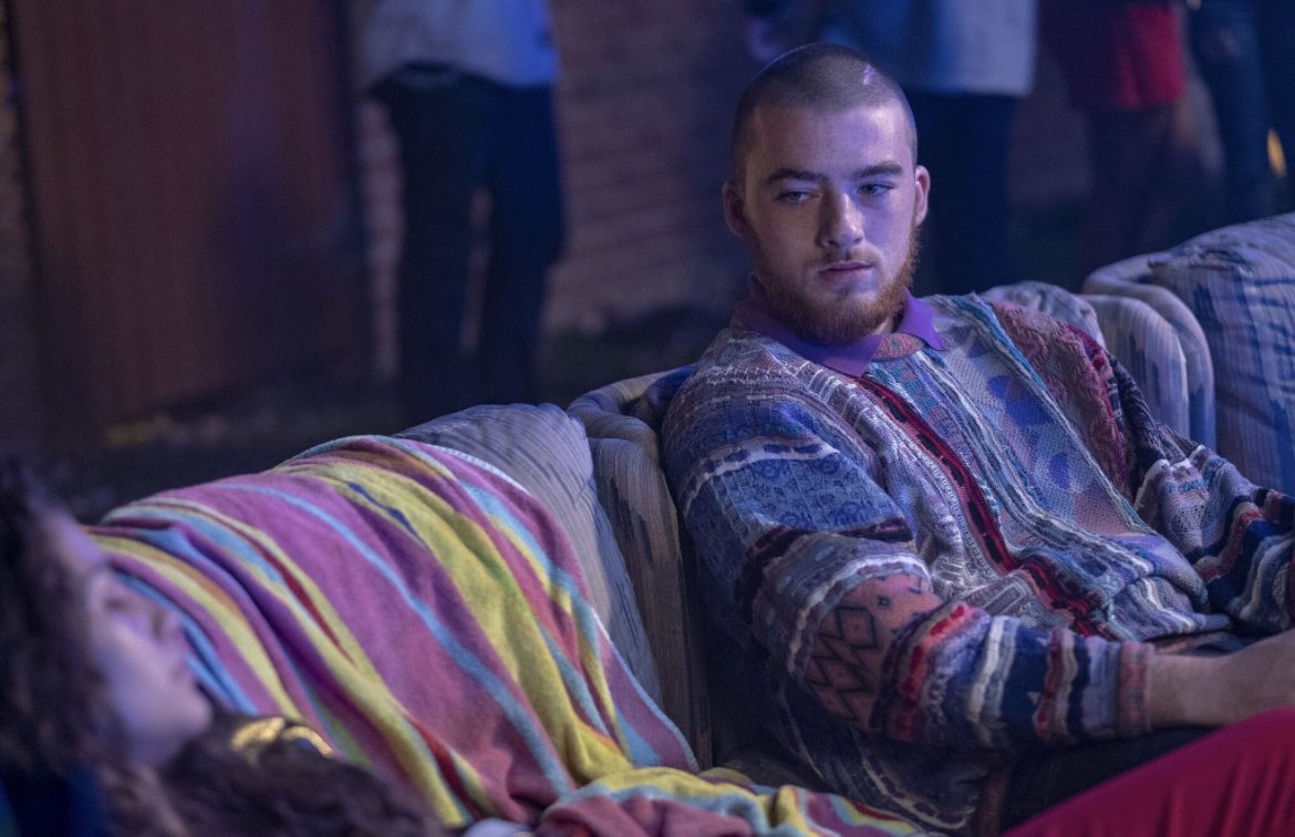 SVespy13's tweet photo. “It was like finding diamonds”
così la casting director di euphoria ha definito la scoperta del talento di angus cloud.
qui per ricordare lo splendido attore che è stato.
presente nelle scene più toccanti,usava gli occhi per dire tutte le parole del mondo❤️‍🩹 https://t.co/vDWFgZSu9D